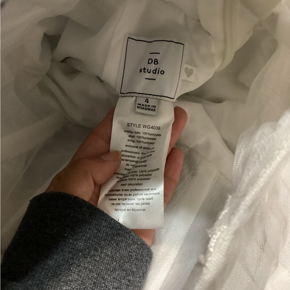 David’s Bridal Dress size 4 - Picture 11 of 11